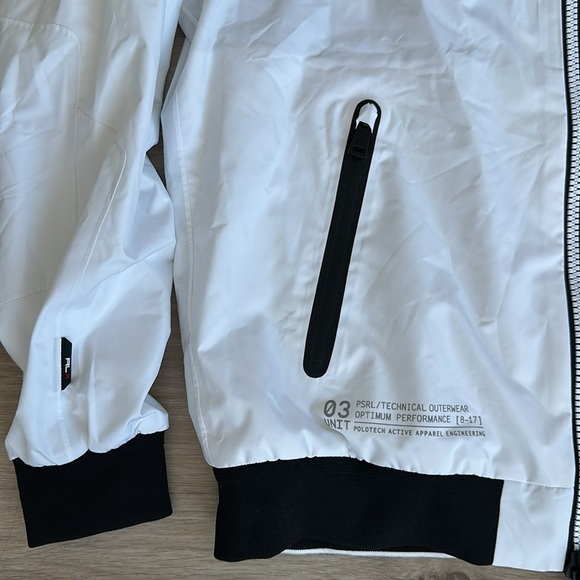 Ralph Lauren White Men's Jacket RLX Ralph Lauren
RLX Water Repellent Jacket - Picture 5 of 11